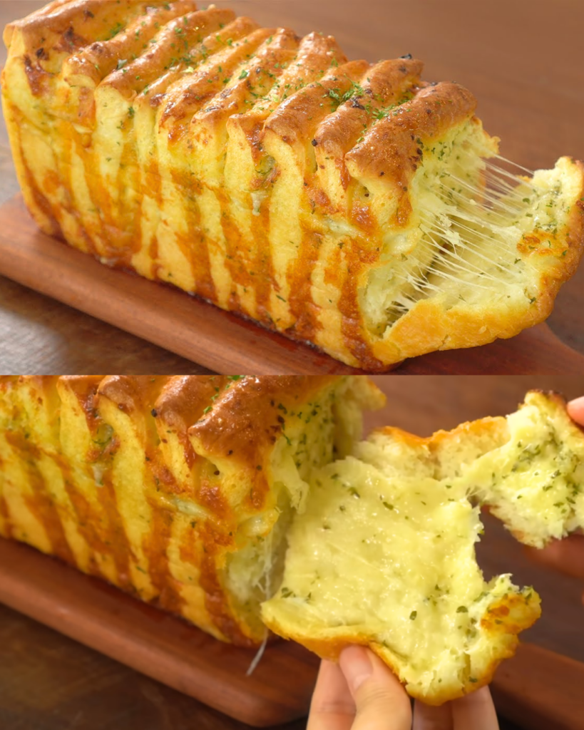 Fluffy and Soft Cream Cheese Garlic Bread