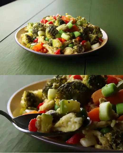 High-Protein Vegetable Stir-Fry with Scrambled Eggs