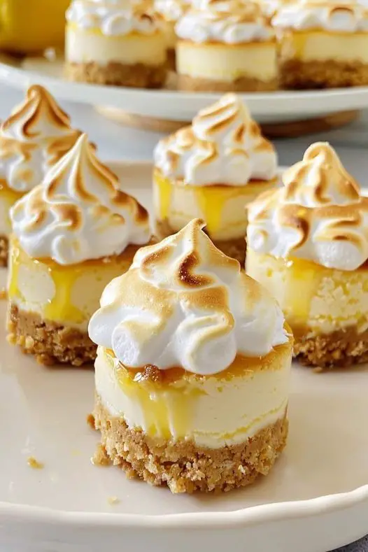 Lemon Meringue Cheesecake Bars