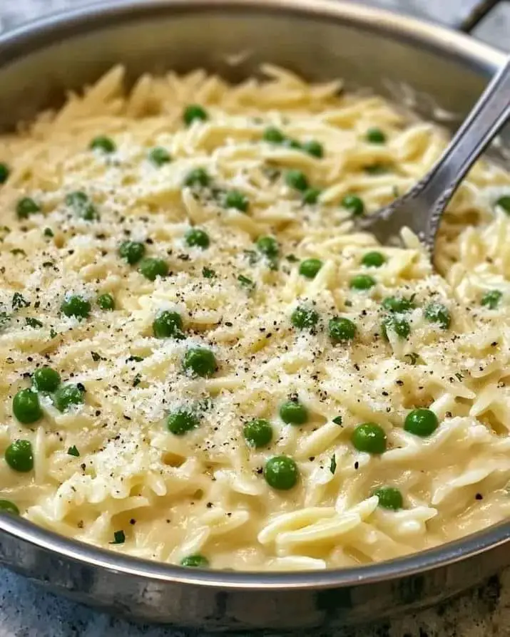 Creamy Parmesan Orzo with Peas