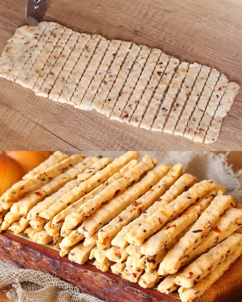 Crunchy Onion Crackers