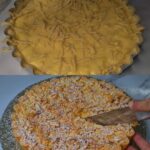Peach Cake with Pastry Cream and Almond Flakes